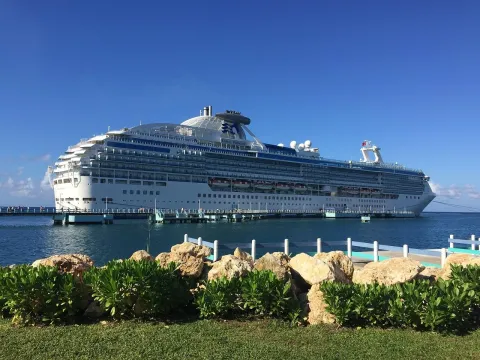 cruise_ship